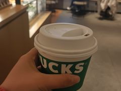 -星巴克臻选(上海合生汇1F店)