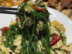 -小河公主秘制烤羊腿(小绿谷店)