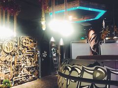 -YOGO优果密室逃脱(新佳丽广场店)