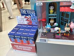-泡泡玛特POPMART(世豪广场店)