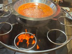 -野山舂·贵州现舂酸汤牛肉(东山店)