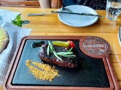 果木烤安格斯谷饲牛扒黑松露酱-MR.ROCKY洛奇先生·西餐&酒吧(琶醍店)