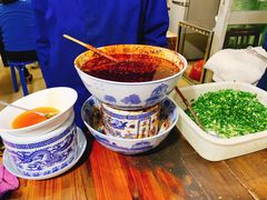 -老字号贾家肉丸糊辣汤(光明巷店)