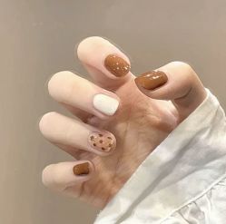 -H12 STAR日式美甲美睫专门店