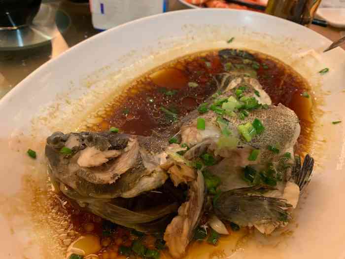 1号唐厨(赛马场店)-"别人请的,在大房间,可以看到马场门口,视.