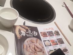 -煲王粤菜餐厅(中侨中心店)
