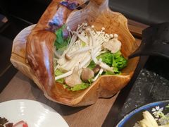 -捞王锅物料理(上海世茂广场店)