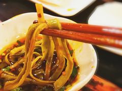 -邓莽子老火锅(中兴路总店)