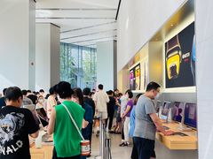 -Apple零售店(华贸购物中心店)