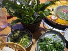 -洱火云南酸菜牛肉火锅(石景山当代商城店)