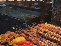 -黑金·寻焰自助百汇·烤肉·火锅(中街店)