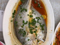 -红月湾海鲜饭店•沙滩海景(双月湾店)