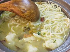 -周鱼小馆石锅酸菜鱼(活力汇店)