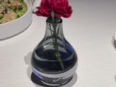 -黛遇·黛瓦宴花园餐厅