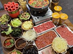 -黔有有贵州酸汤夺夺粉火锅(五味十字店)