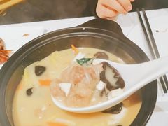 京城酥肉锅-四季民福烤鸭店(前门廊房二条店)