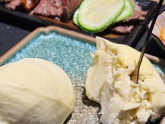 -铭牛烧肉·和牛海鲜自助(高新月牙湖店)
