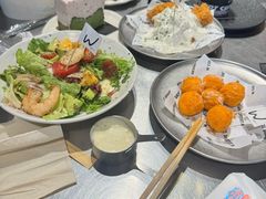 -W COLLECTIVE  DESSERT SHOP