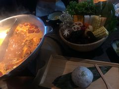 -湊湊火锅·茶憩(新中关购物中心店)