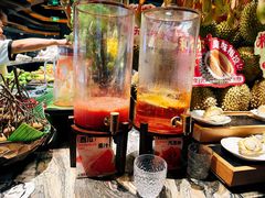 -雍容荟帝王蟹活龙虾展台自助(IFS黑金店)