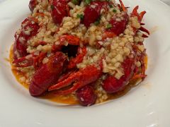 -肥肥虾庄·金牌油焖大虾(汉口城市广场店)