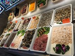 -马路边上·小海鲜烧烤(八一路店)