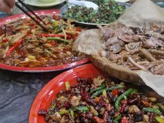 -江湖黑大兔(杨家坪店)