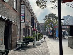 -星巴克臻选(上海今潮8弄店)