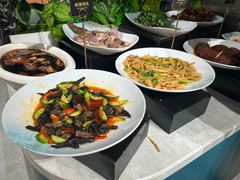 自助拼盘-晶丽香榭自助餐(南京大饭店)