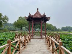 -稻香湖景欢乐岛温泉城堡