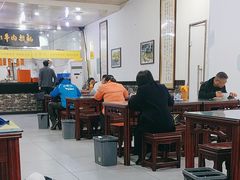 -牛一嘴·兰州牛肉面·大盘鸡(财富中心店)