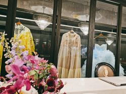 -鼎极摄影(世纪金源店)