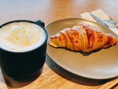 -星巴克臻选(上海合生汇1F店)