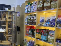 -悠尼宠物·独立低压伊珊娜洗护·美容·寄养(兰谷路店)