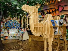 -钟书阁(松江泰晤士小镇店)