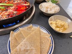 -四小区火锅·巷子里的重庆火锅(花照壁店)