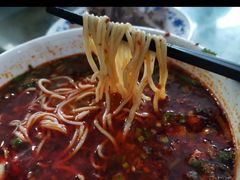 -吾穆勒蓬灰牛肉面·清真(北滨河中路店)