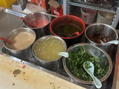 -洪峰浩老北京烧饼夹肉(角门路店)