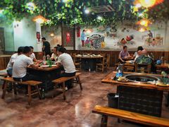 大堂-三里屯土灶炖公鸡地锅鸡(江东店)