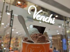 -VENCHI 闻绮(北京国贸商城店)