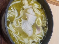 -灵芝妹子海鲜米线(凯德和平广场店)