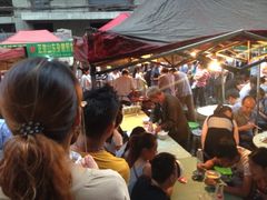 等位区-清真老马家国华牛奶鸡蛋醪糟(正宁路店)