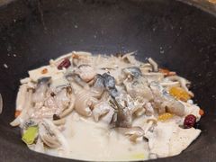 -鲜潭蒸汽石锅鱼(五道口购物中心店)