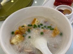 -万山楼海鲜酒家·二十三年老字号