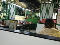 -莅香岛港式餐厅(滨江道店)