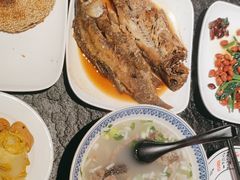 -老北京胡同味道二荤铺(酒仙桥店)