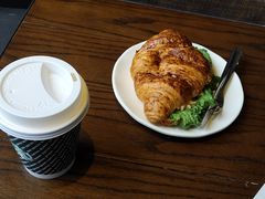 -星巴克(南翔五彩城店)