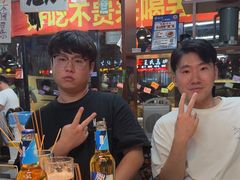 -喝丢一只鞋海鲜烧烤·海肠捞饭(市场店)
