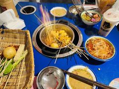 -马路边边串串香(延庆环球新意广场店)