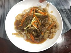 湿炒牛河-兴兴旺·冬瓜盅·啫啫煲(西华路店)